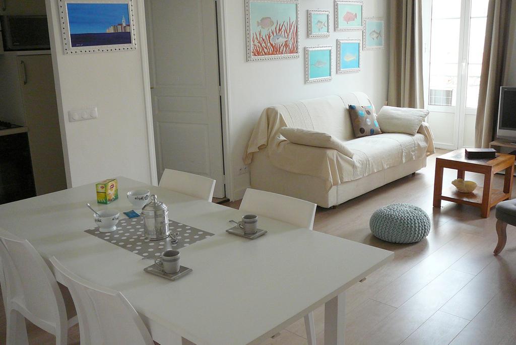 2 Bedrooms Appartement In Central Location On The Famous Place Massena Nice Exterior photo